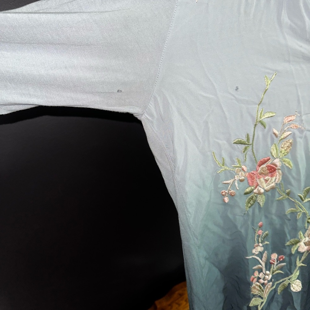 Florally Embroidered Ombre V-Neck Blouse in Light Blue and Charcoal - Picture 3 of 5